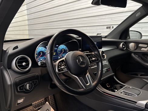 Used 2021 Mercedes-Benz GLC 300 GLC 300 image 14