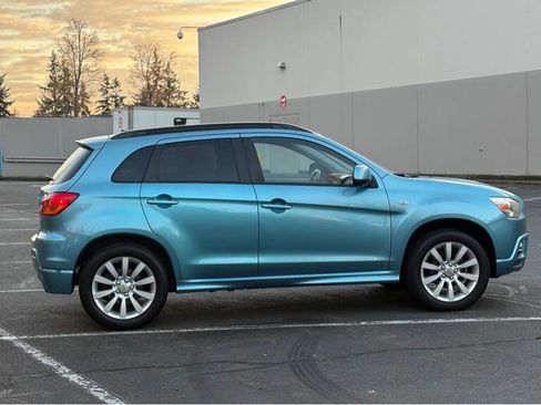 Used 2011 Mitsubishi Outlander Sport SE image 6