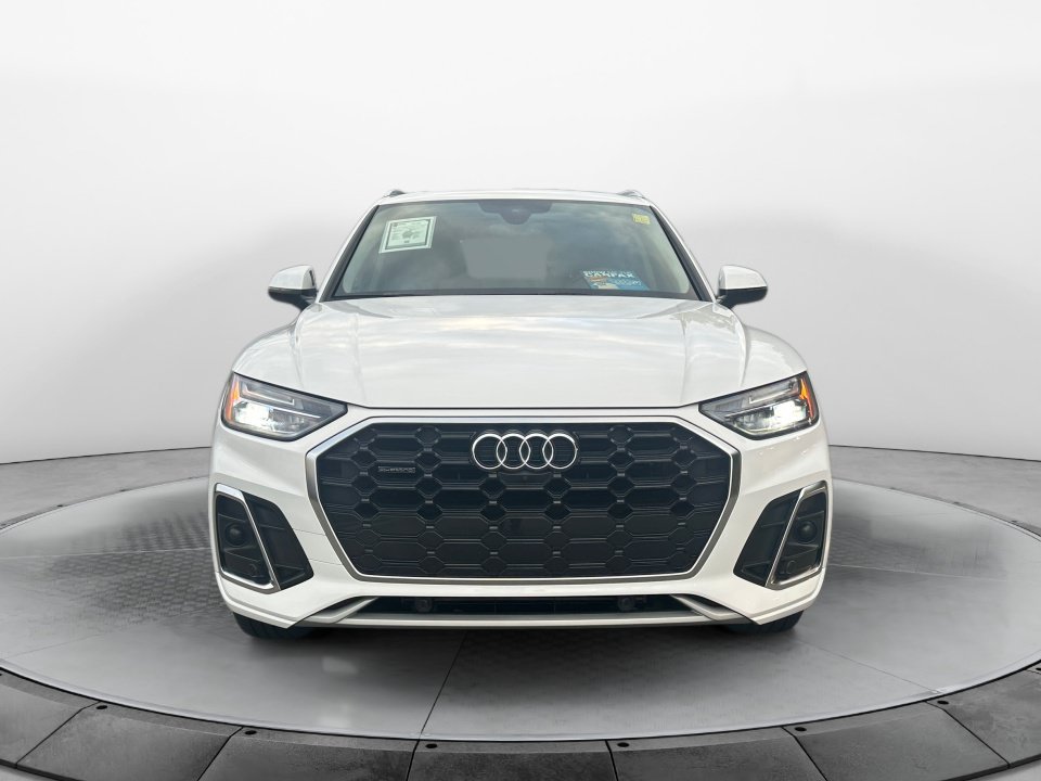 Used 2023 Audi Q5 2.0T Premium Plus AWD/4WD image 2