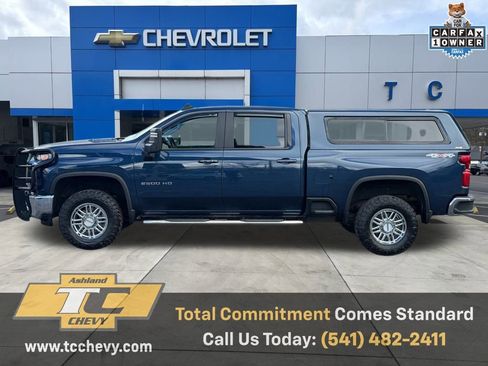 Certified 2022 Chevrolet Silverado 2500 LT w/ Convenience Package image 2