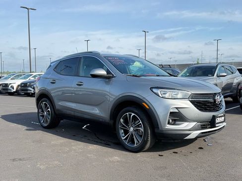 Used 2023 Buick Encore GX Select FWD image 3