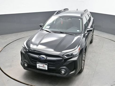 Used 2023 Subaru Outback Premium AWD/4WD image 34