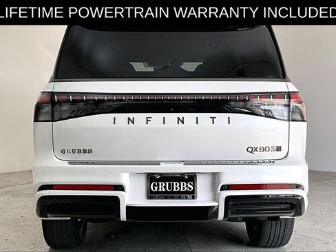 Certified 2026 INFINITI QX80 4WD w/ Sport Exterior Package image 5