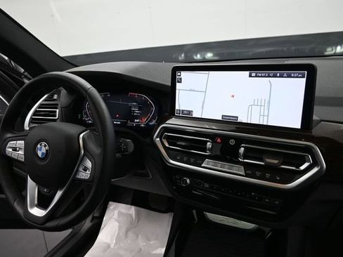 Used 2023 BMW X3 xDrive30i w/ Premium Package w/ZPA AWD/4WD image 17