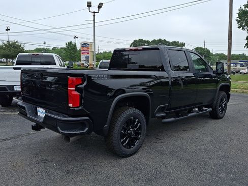 New 2026 Chevrolet Silverado 3500 LT w/ Trail Boss Package AWD/4WD image 7