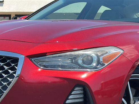 Used 2019 Genesis G70 2.0T Sport RWD image 4