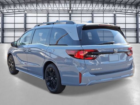 New 2026 Honda Odyssey Sport-L image 2