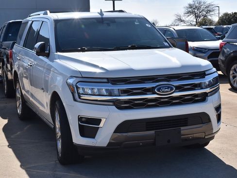 Used 2024 Ford Expedition King Ranch image 4