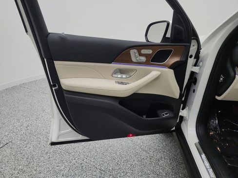 Certified 2026 Mercedes-Benz GLE 350 4MATIC image 14