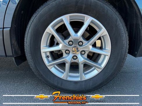 Used 2024 Chevrolet Equinox LT AWD/4WD image 7