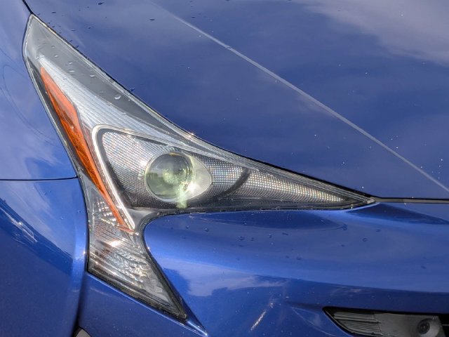 Used 2018 Toyota Prius Four w/ Advanced Technology Package FWD image 9