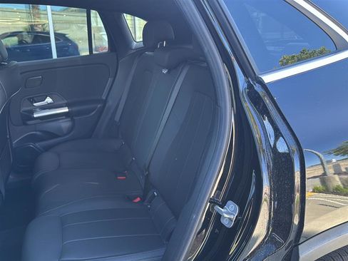 Used 2025 Mercedes-Benz GLA 250 image 14