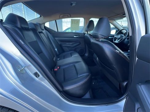 Used 2021 Nissan Altima 2.5 SR image 29