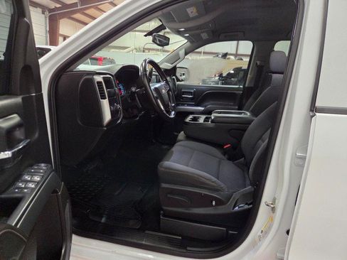 Used 2018 Chevrolet Silverado 1500 LT RWD image 6