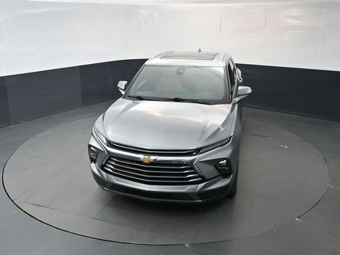 Used 2023 Chevrolet Blazer Premier w/ Enhanced Convenience Package AWD/4WD image 30