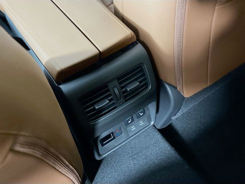New 2026 Nissan Rogue Platinum AWD/4WD image 24