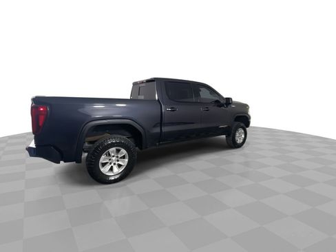 Used 2024 GMC Sierra 1500 AT4X image 8