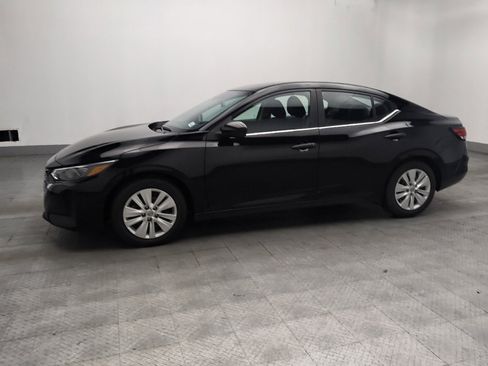 Used 2024 Nissan Sentra S FWD image 2