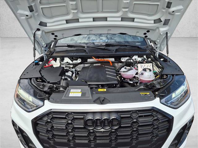 Used 2023 Audi Q5 e Premium Plus w/ Premium Plus Package AWD/4WD image 22