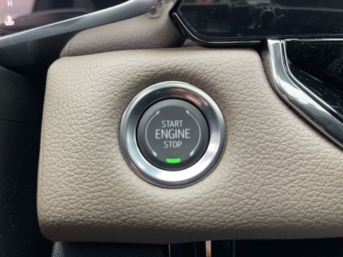 New 2026 GMC Canyon Denali image 52