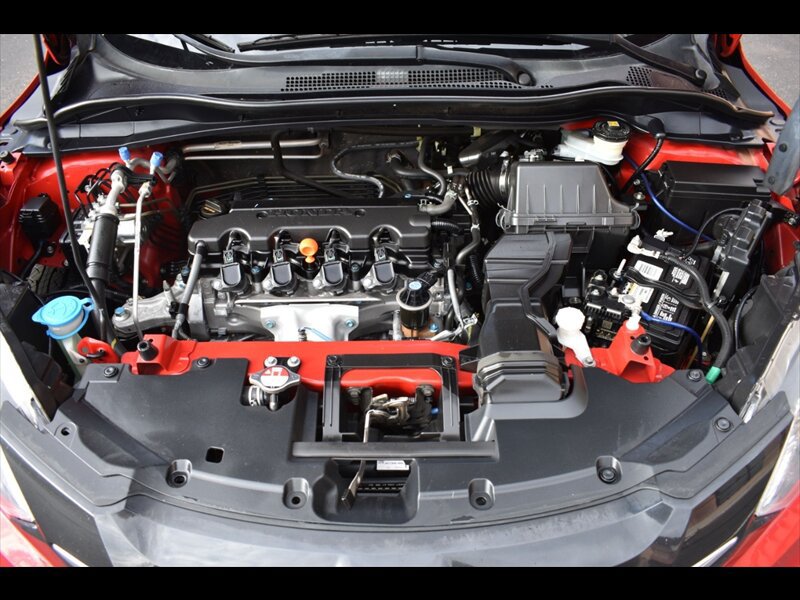 Used 2018 Honda HR-V EX image 39