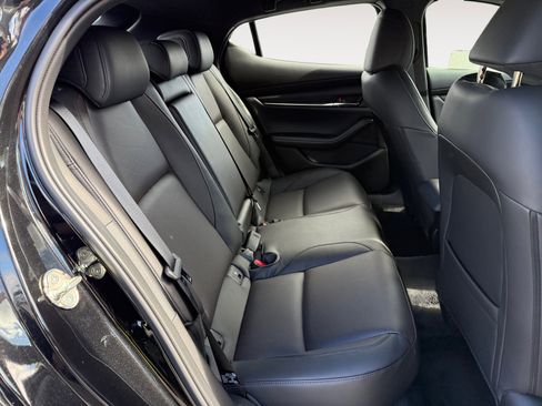 New 2026 MAZDA MAZDA3 2.5 S Hatchback w/ Premium Pkg image 18