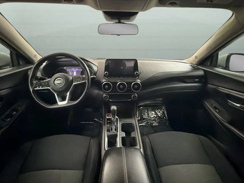 Used 2021 Nissan Sentra SV FWD image 9