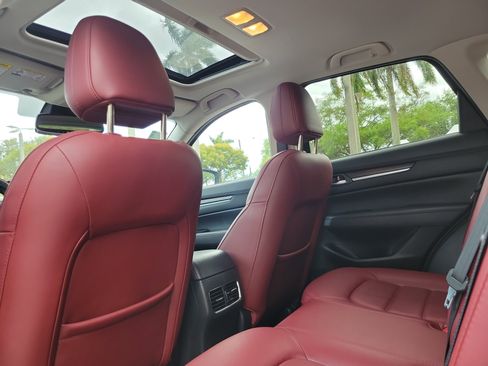 Used 2022 MAZDA CX-5 Carbon Edition image 13