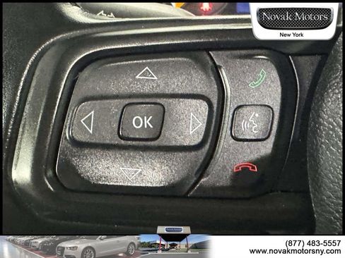 Used 2022 Jeep Gladiator Willys image 15