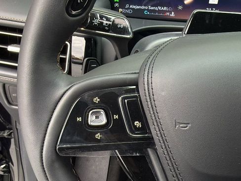 New 2026 Lincoln Aviator AWD image 25