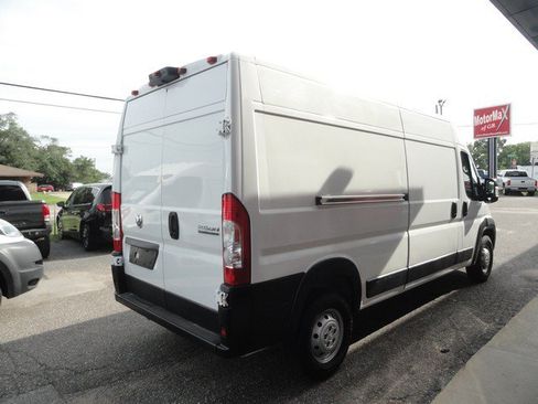 Used 2023 RAM ProMaster 2500 FWD image 4