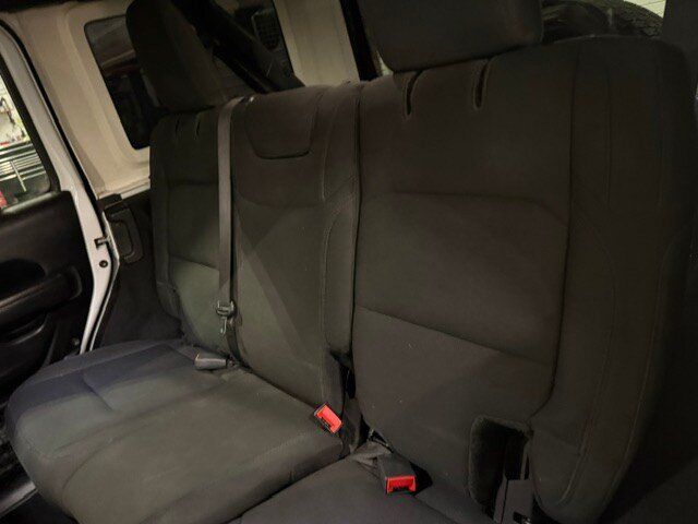 Used 2021 Jeep Wrangler Unlimited Sport AWD/4WD image 41