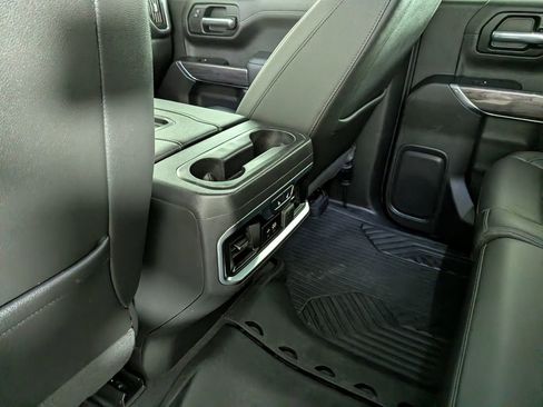 Used 2020 Chevrolet Silverado 1500 LTZ image 32