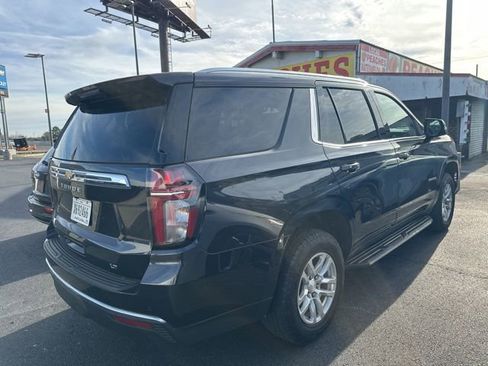 Used 2022 Chevrolet Tahoe LT w/ Luxury Package image 8