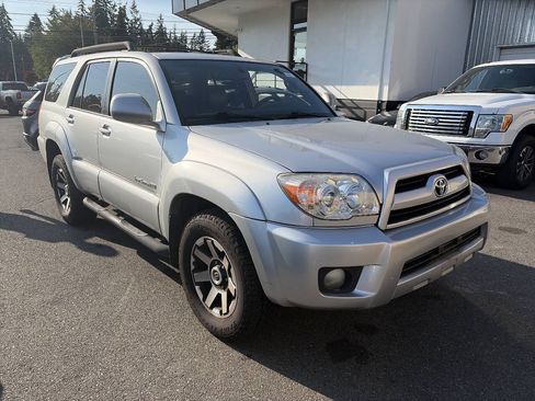 Used 2007 Toyota 4Runner Sport AWD/4WD image 4