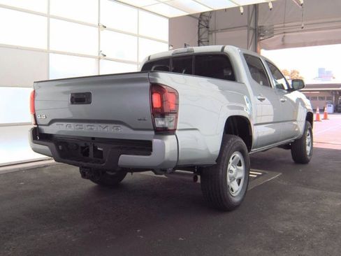Used 2023 Toyota Tacoma SR image 3