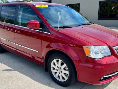 Used 2015 Chrysler Town & Country Touring w/ Mopar Premium Addition Group