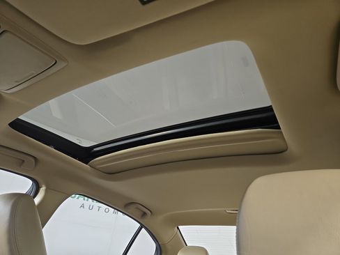 Used 2011 Honda Accord EX-L image 22