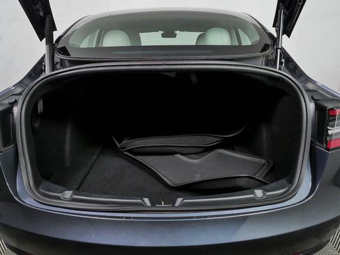 Used 2023 Tesla Model 3 Long Range AWD/4WD image 29
