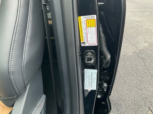 New 2026 Ford F250 Lariat w/ Chrome Package image 18