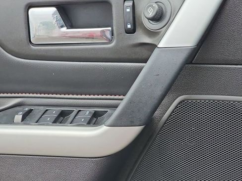 Used 2014 Ford Edge Limited w/ Equipment Group 301A FWD image 24