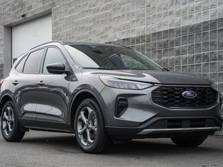 Used 2025 Ford Escape ST-Line video 2