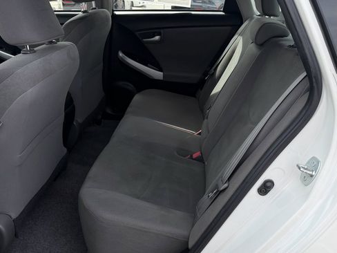 Used 2014 Toyota Prius Three w/ Solar Roof Package image 30