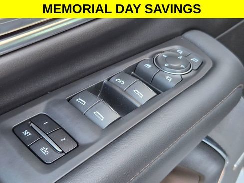 Used 2023 Chevrolet Tahoe High Country w/ Advanced Technology Package AWD/4WD image 12