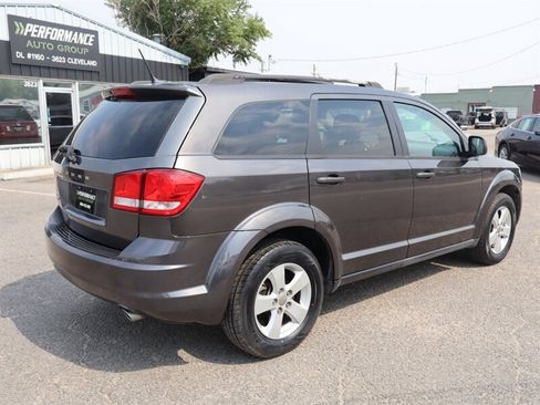 Used 2017 Dodge Journey SE w/ Popular Equipment Group AWD/4WD image 7