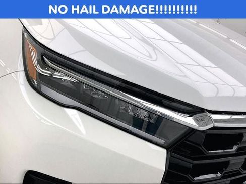 New 2026 Honda Pilot Touring image 16