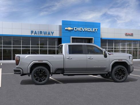 New 2026 GMC Sierra 2500 Denali w/ Denali Reserve Package image 5