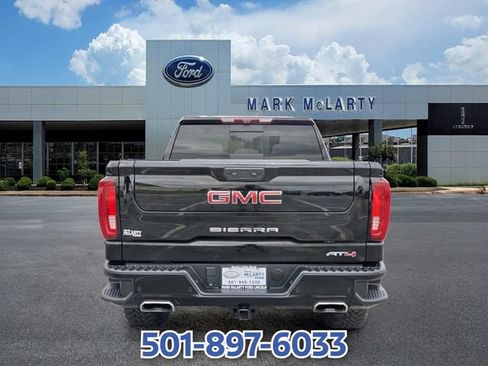 Used 2023 GMC Sierra 1500 AT4 w/ Technology Package AWD/4WD image 4