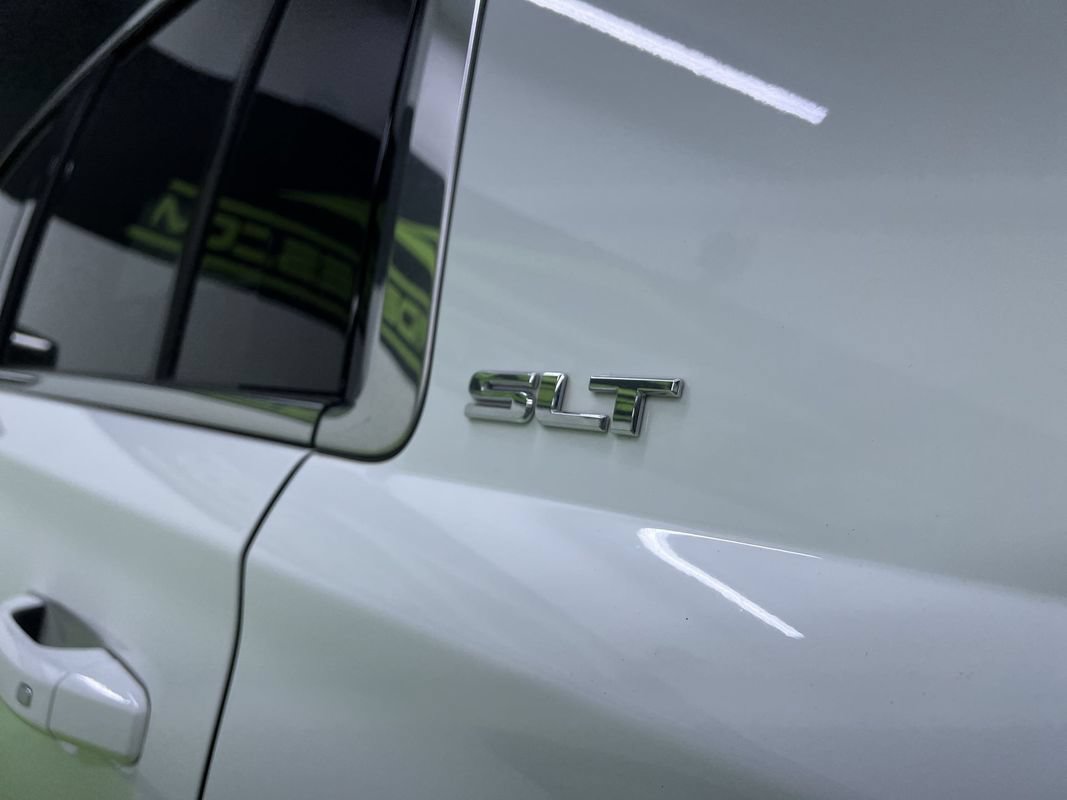 Used 2019 GMC Yukon XL SLT AWD/4WD image 13