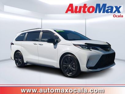 Used 2022 Toyota Sienna XSE
